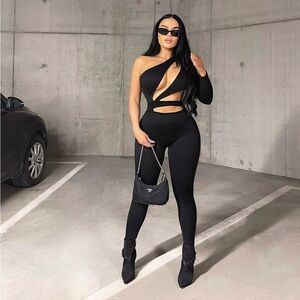 MyOutfitOnline Chic Black Double Lined Cutout Jumpsuit
